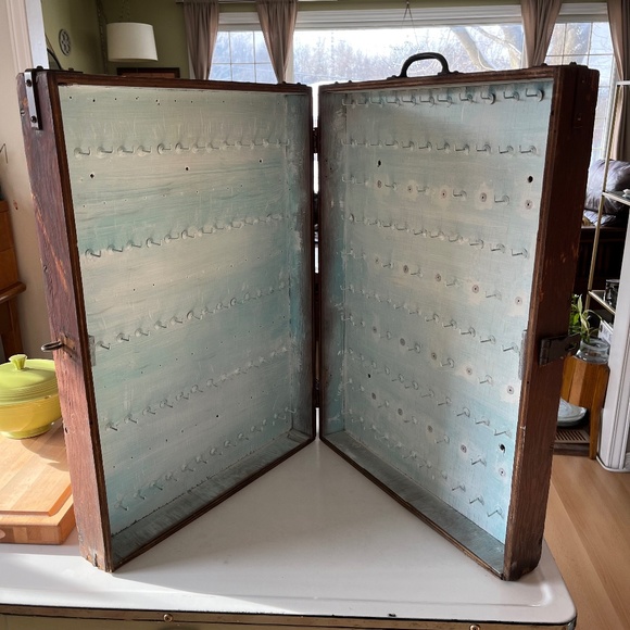 Vintage Wood Locksmiths Key Cabinet / Box - Picture 2 of 11